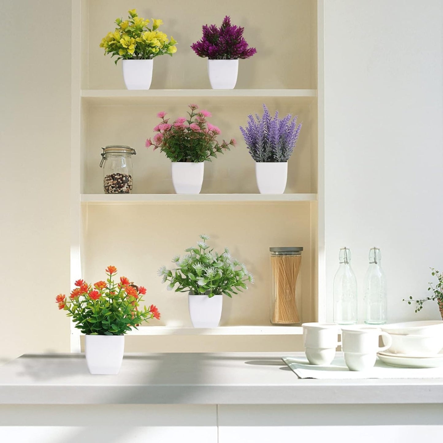 Small Fake Plants with Pot for Home or Workplace Decoration