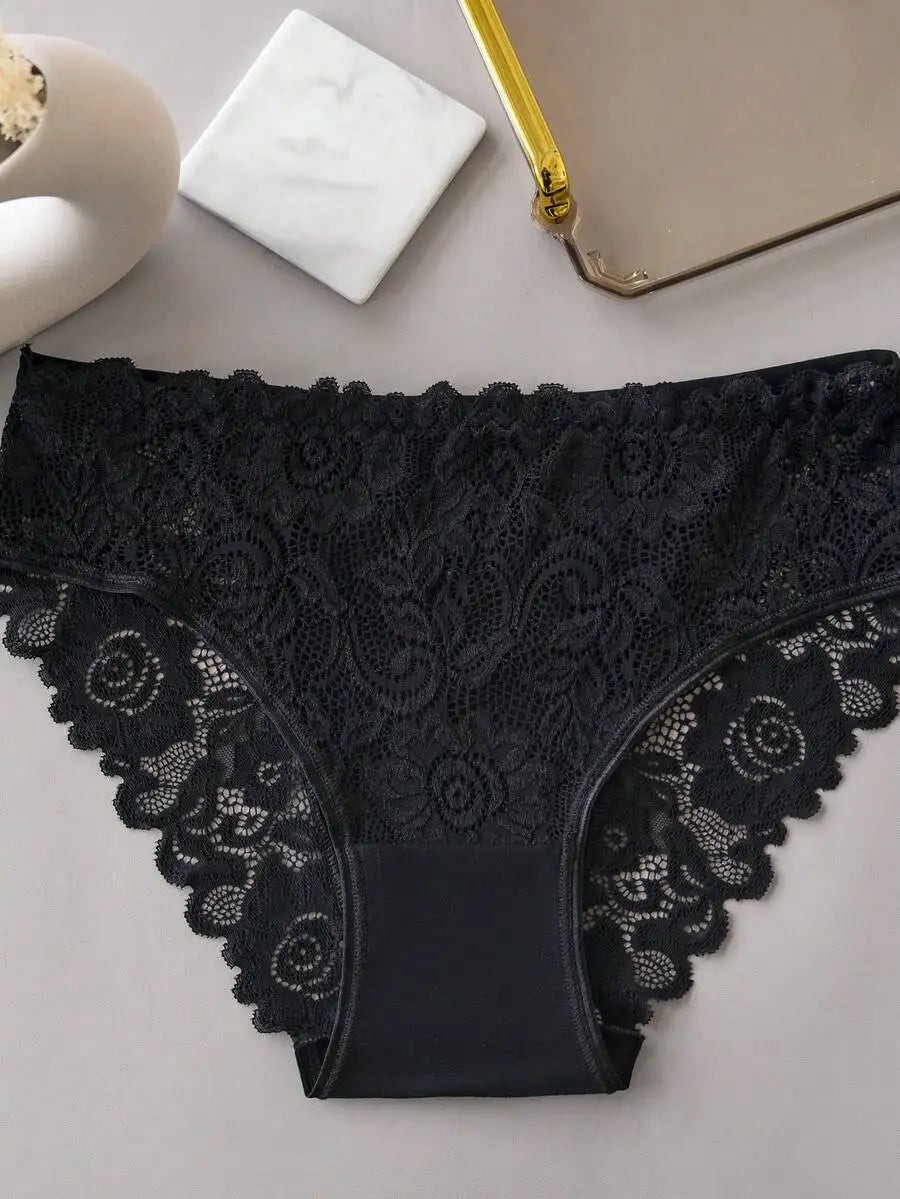 Plus Size Womens Lace Briefs With Contrast Trim 5 Pack